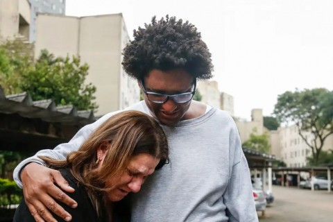 Professor negro preso injustamente é solto na capital paulista