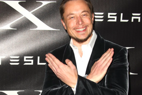 Elon Musk desafia Moraes por liberdade de expressão