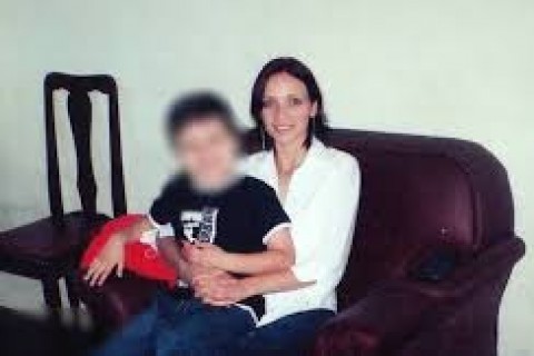 Presença de 17 Anos: Mulher é Detida por Matar Filha em Busca da Guarda do Neto