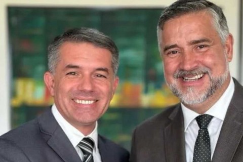 Nomeação Polêmica: Ex-Prefeito Gaúcho Assume Cargo no Ministério da Reconstrução do RS