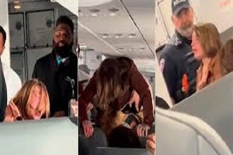 Mulher é retirada de avião pela polícia após comportamento peculiar; Vídeo viraliza nas redes sociais
