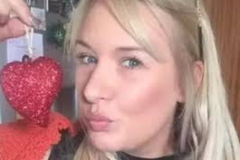 Mulher c0rta rosto de homem com caco de vidro após ele não acertar a idade dela