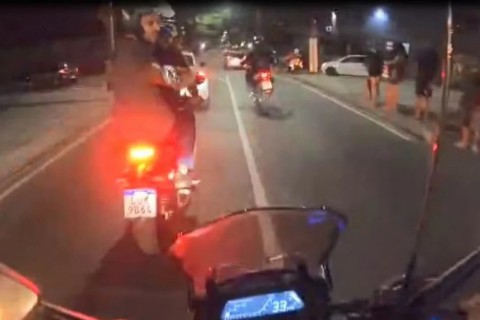Motociclista sofre tentativa de assalto e é salvo após tiros acertarem agenda