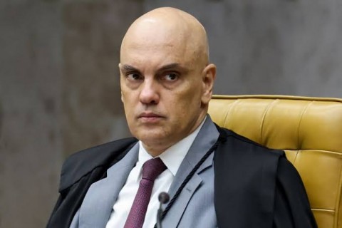 Conflito de Informações: Moraes Critica Reportagem da UOL e Defende Ética na Imprensa