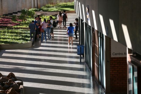 O que move as greves das universidades federais