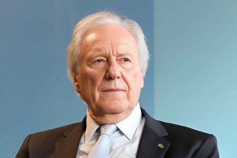 Ministro da Justiça sob críticas: Lewandowski afirma ter sido pressionado a solicitar investigação sobre posts relacionados ao RS