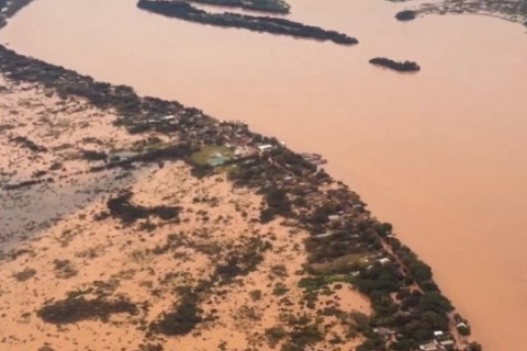 Temporais Extremos Atingem o Sul do Brasil: RS Sob Chuvas Recordes e SC se Prepara para Impactos