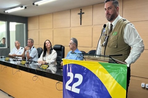 EM ARAPIRACA: Vereador Leonardo Dias participa de ato de filiação do PL
