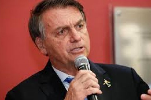 Jair Bolsonaro recebe título de Cidadão Alagoano nesta sexta, 5, na ALE.  VIDEO