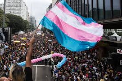 Decisão polêmica do governo peruano: Transexualidade classificada como transtorno mental