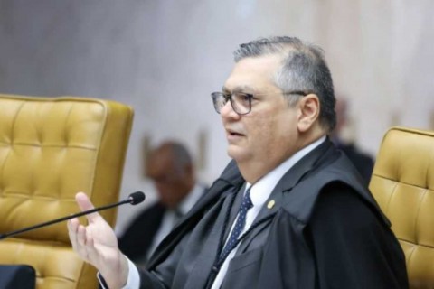 Divergência no STF: Flávio Dino Vota Contra a Globo em Caso de Pejotização